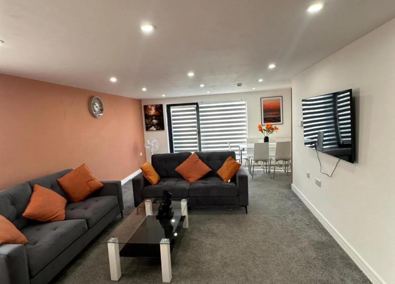 Ah Livings Apartment London