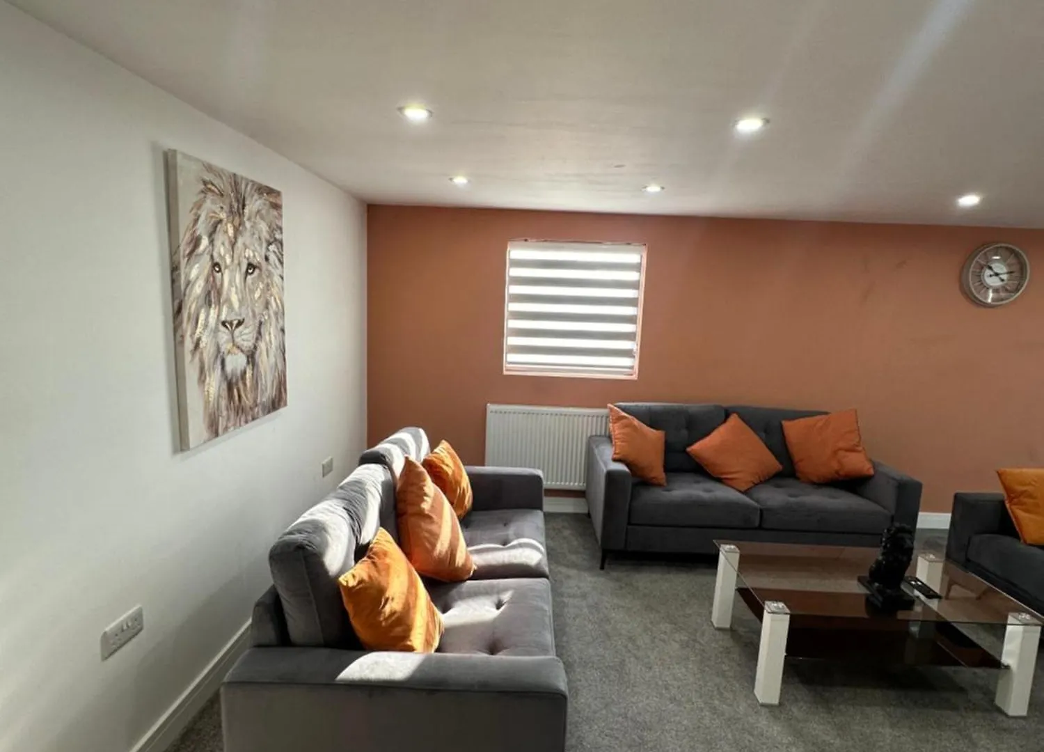 Ah Livings Apartment London