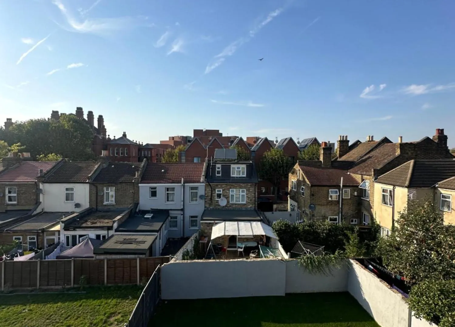 Ah Livings Apartment London
