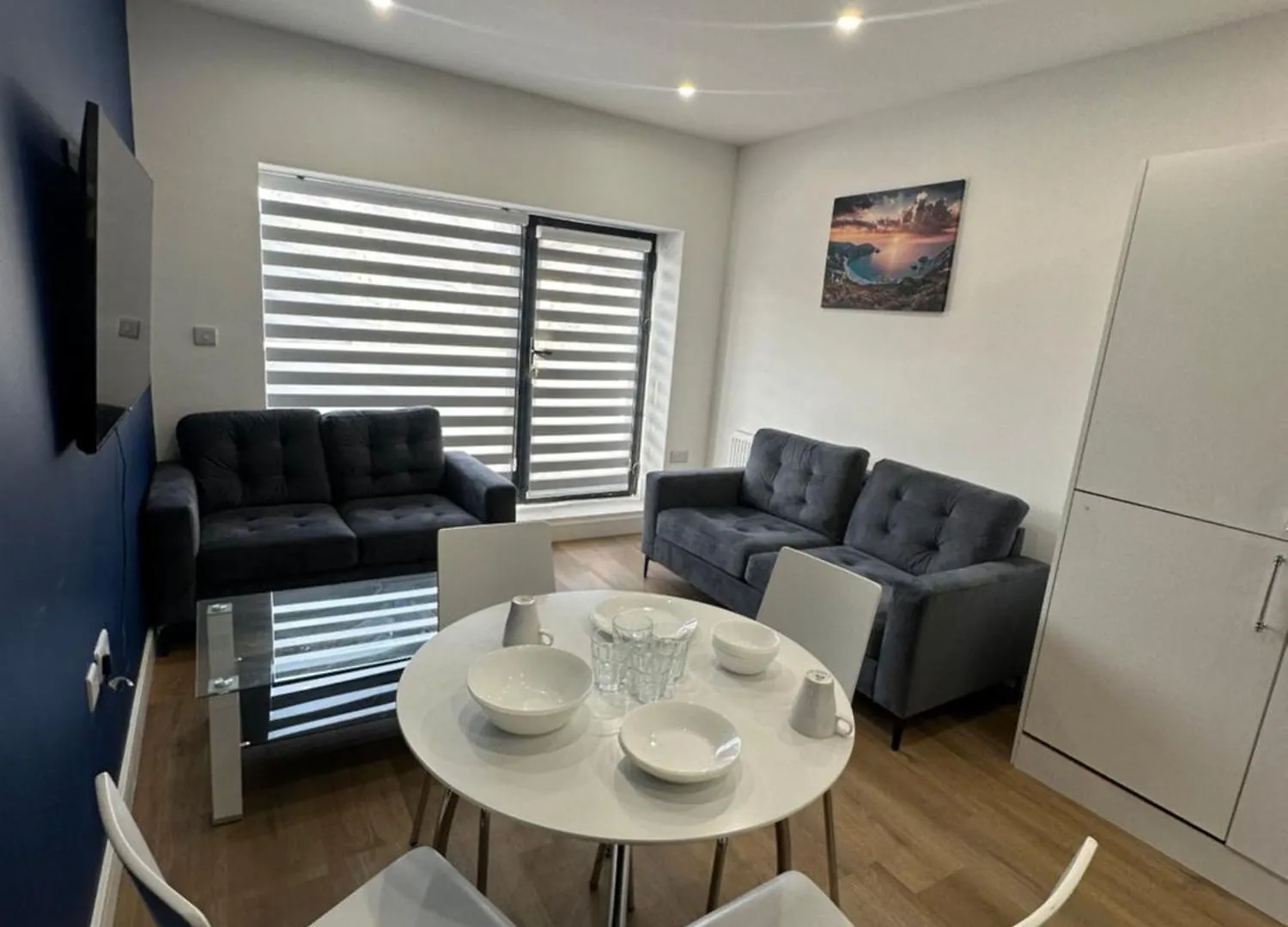 Ah Livings Apartment London